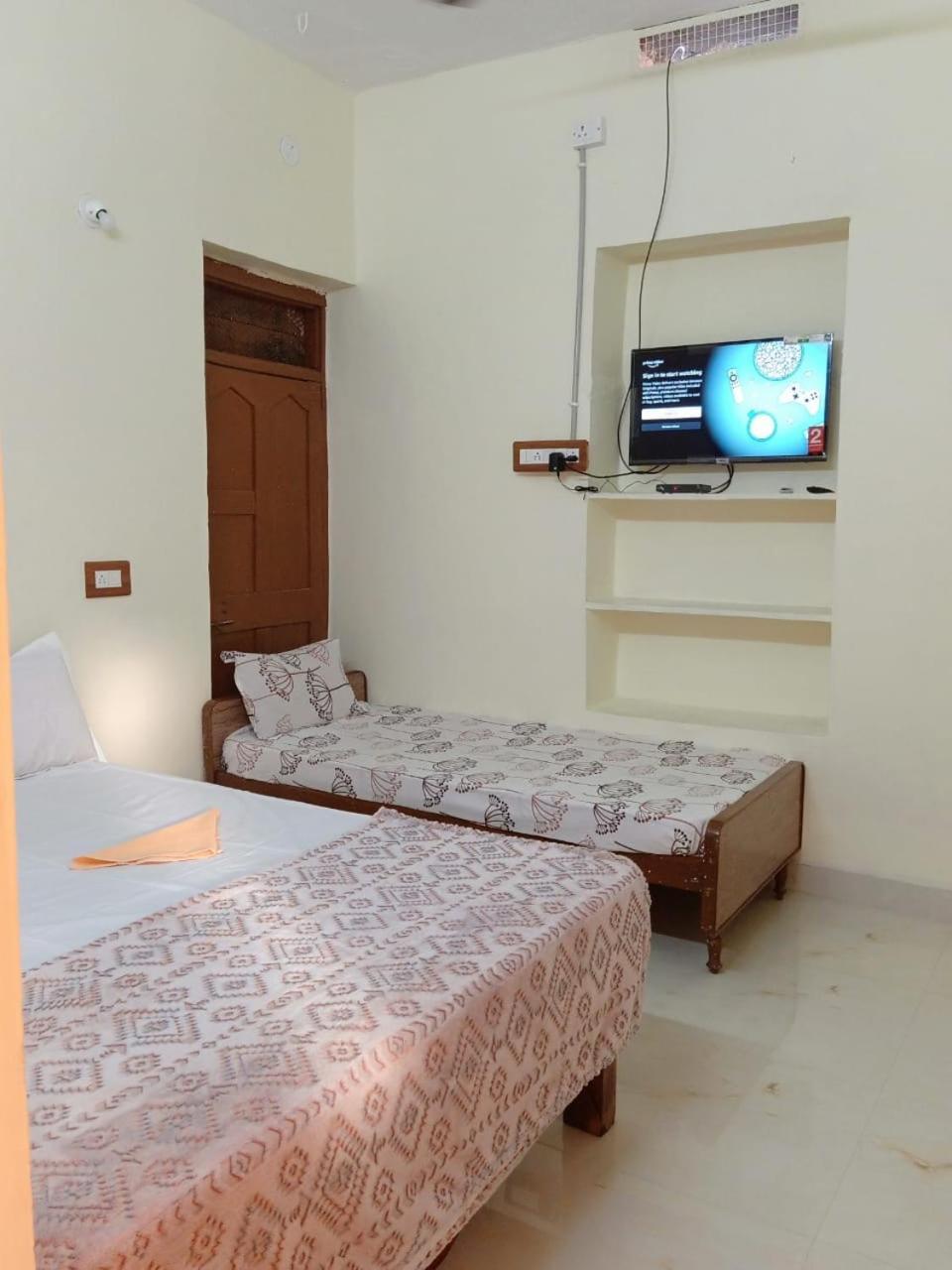 Mahesh Guest House Hampi Exterior foto